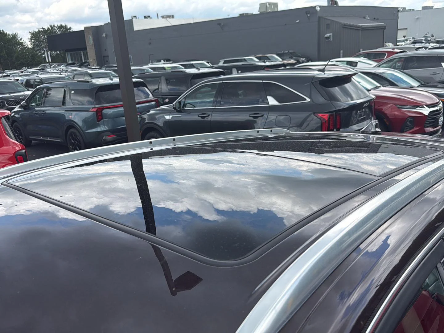 Used 2020 ESPRESSO METALLIC Buick Essence image 13