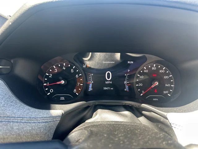 Used 2024 White Jeep Latitude image 13