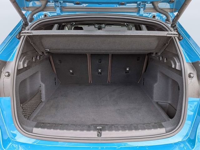 Used 2023 Blue BMW xDrive28i image 12