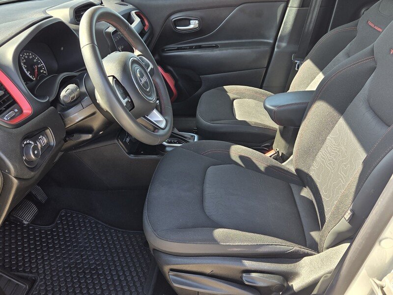 Certified Used 2023 Alpine White JEEP TRAILHAWK 4X4 image 10