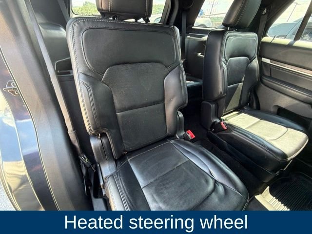 Used 2017  Ford Limited image 27