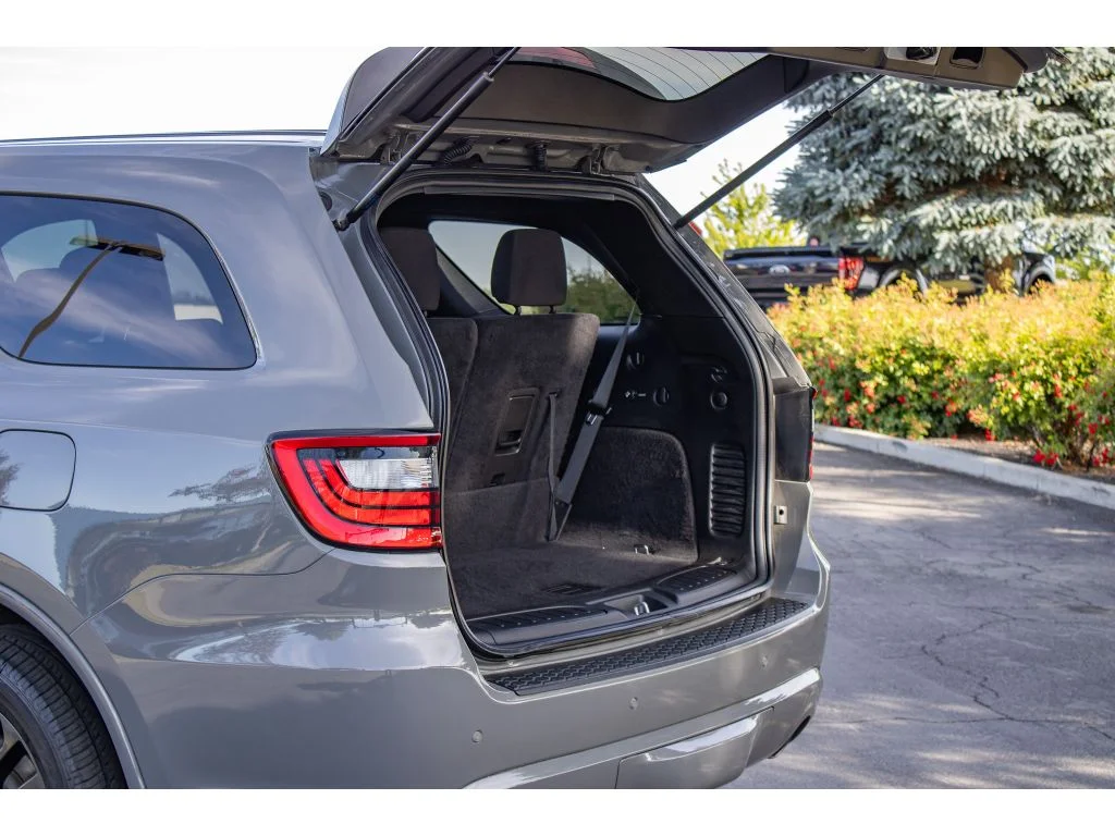 Used 2021 Destroyer Gray Clearcoat Dodge SXT Plus image 9