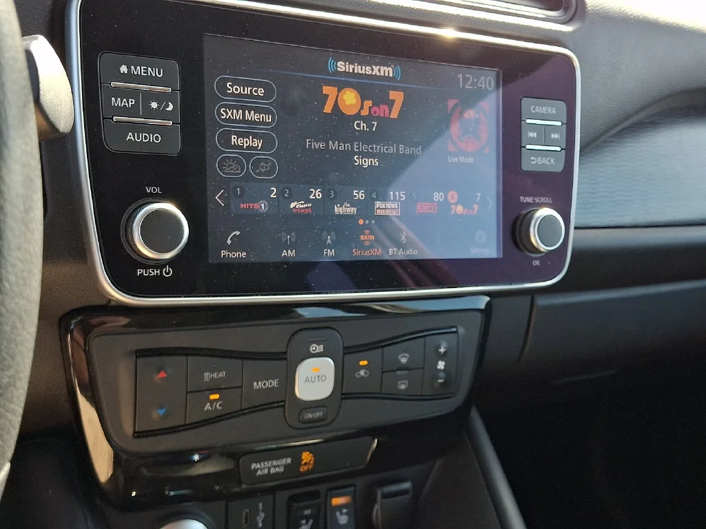 Used 2023 Blue Nissan SV Plus image 23