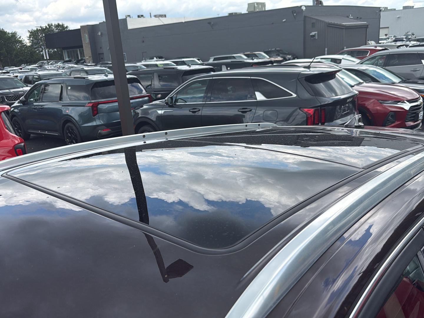 Used 2020 Espresso Metallic Buick Essence image 13