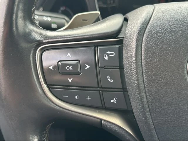 2022 Lexus LS Base - Photo 33