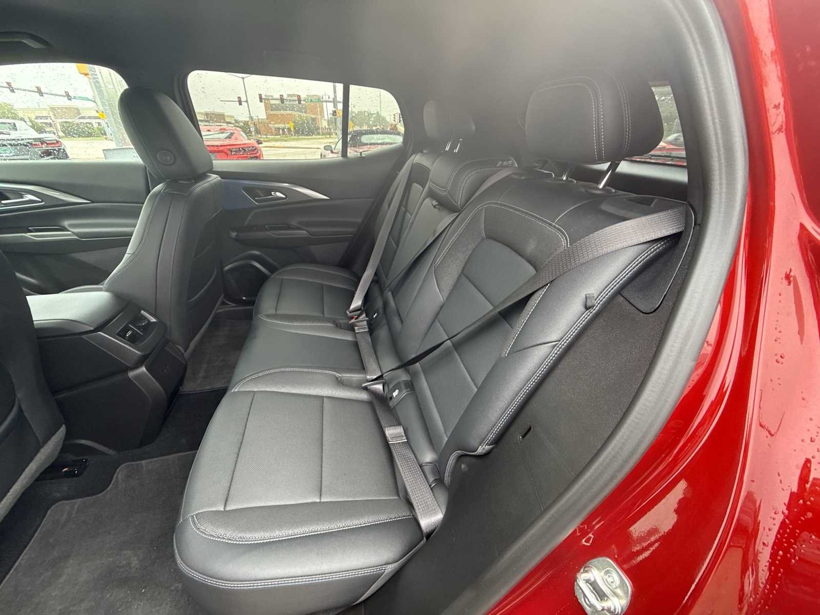 2024 Chevrolet Equinox EV LT - Photo 23
