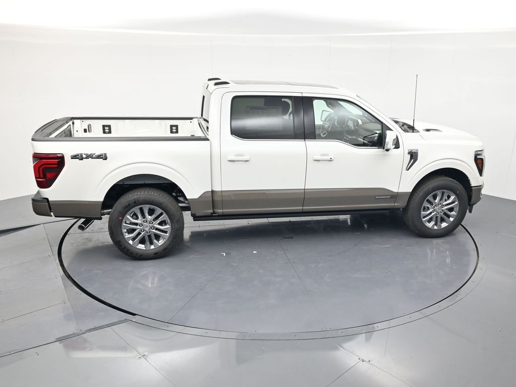 New 2026 Star White Metallic Tri-Coat Ford King Ranch® image 37