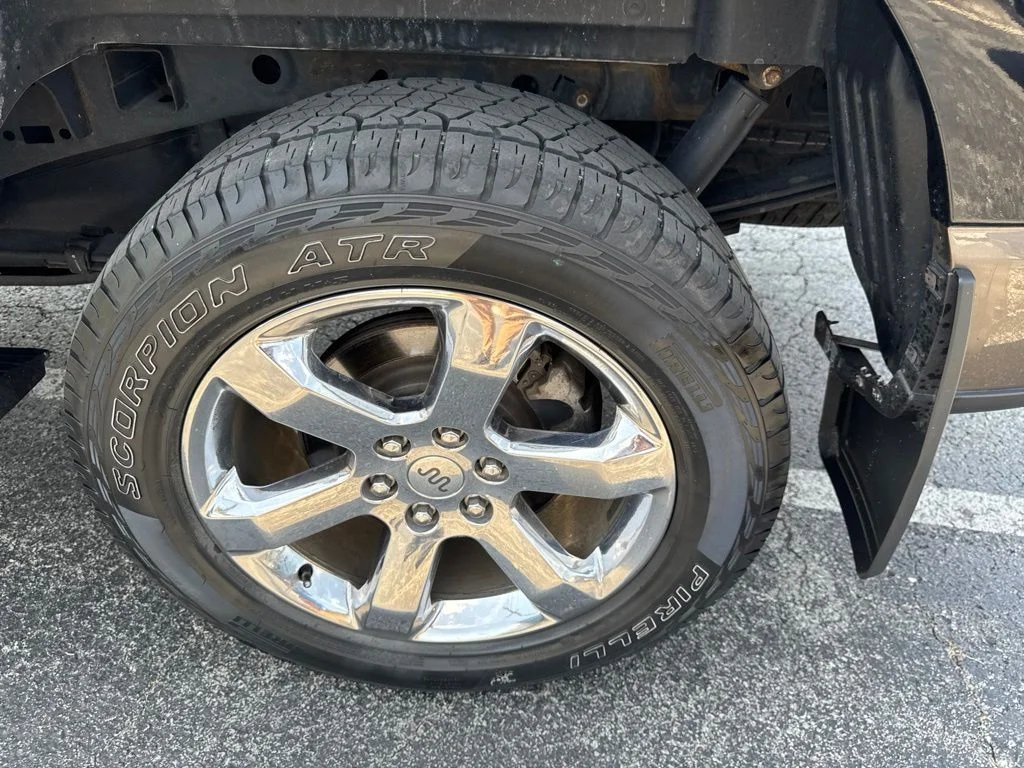 Used 2021 Black Ford King Ranch image 49