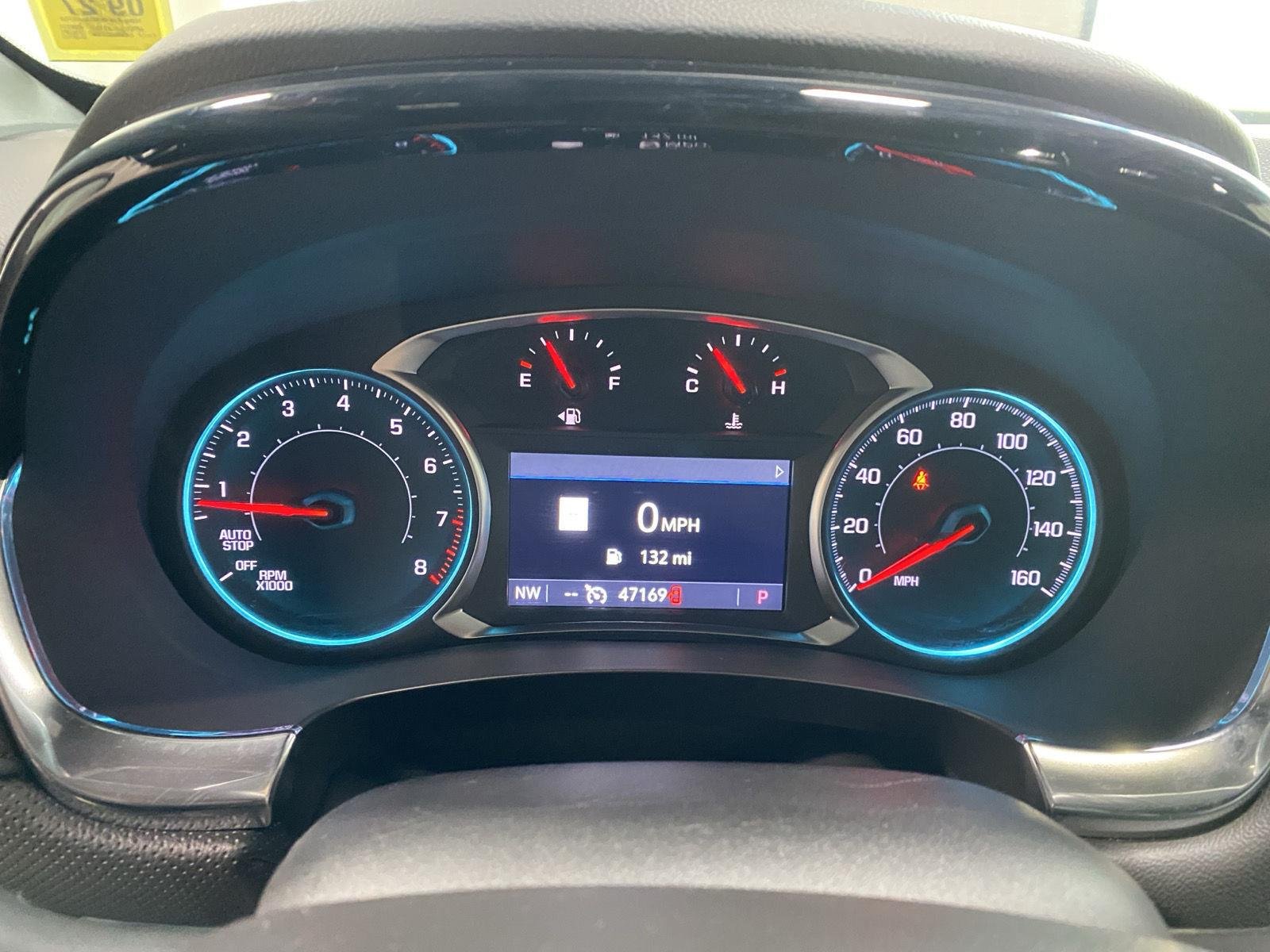 Used 2023 Mosaic Black Metallic Chevrolet RS image 28