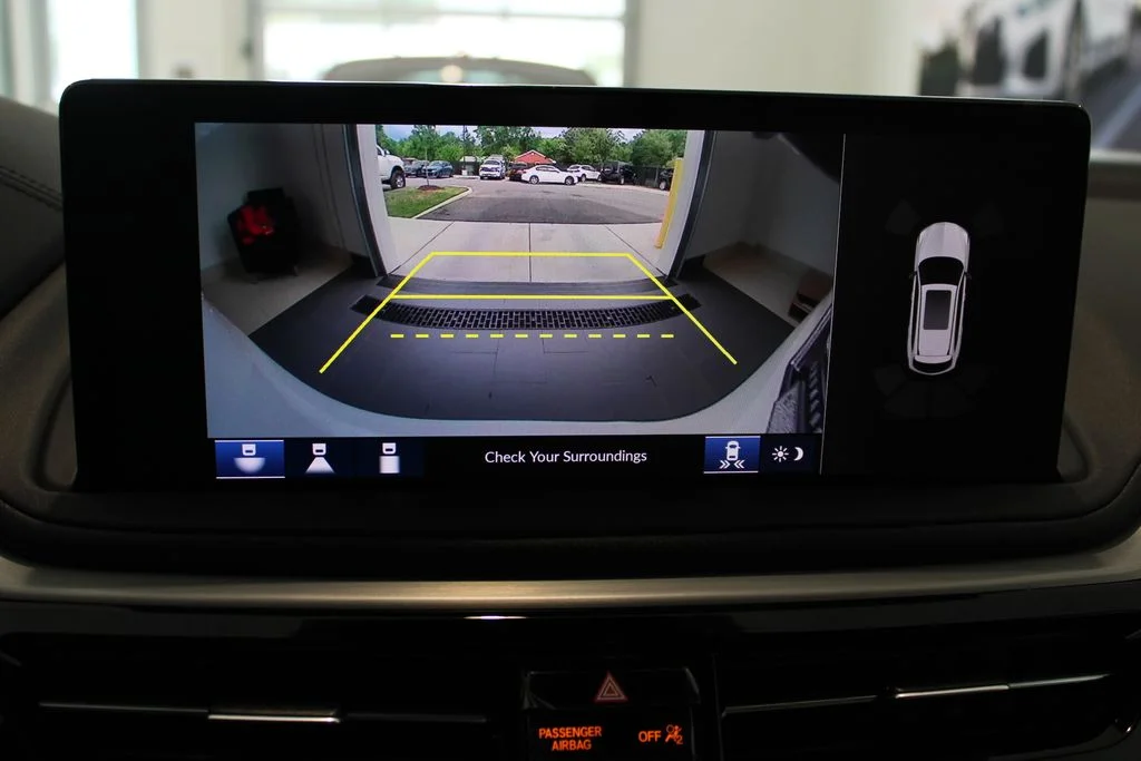 New 2026 Platinum White Pearl Acura Technology Package image 16