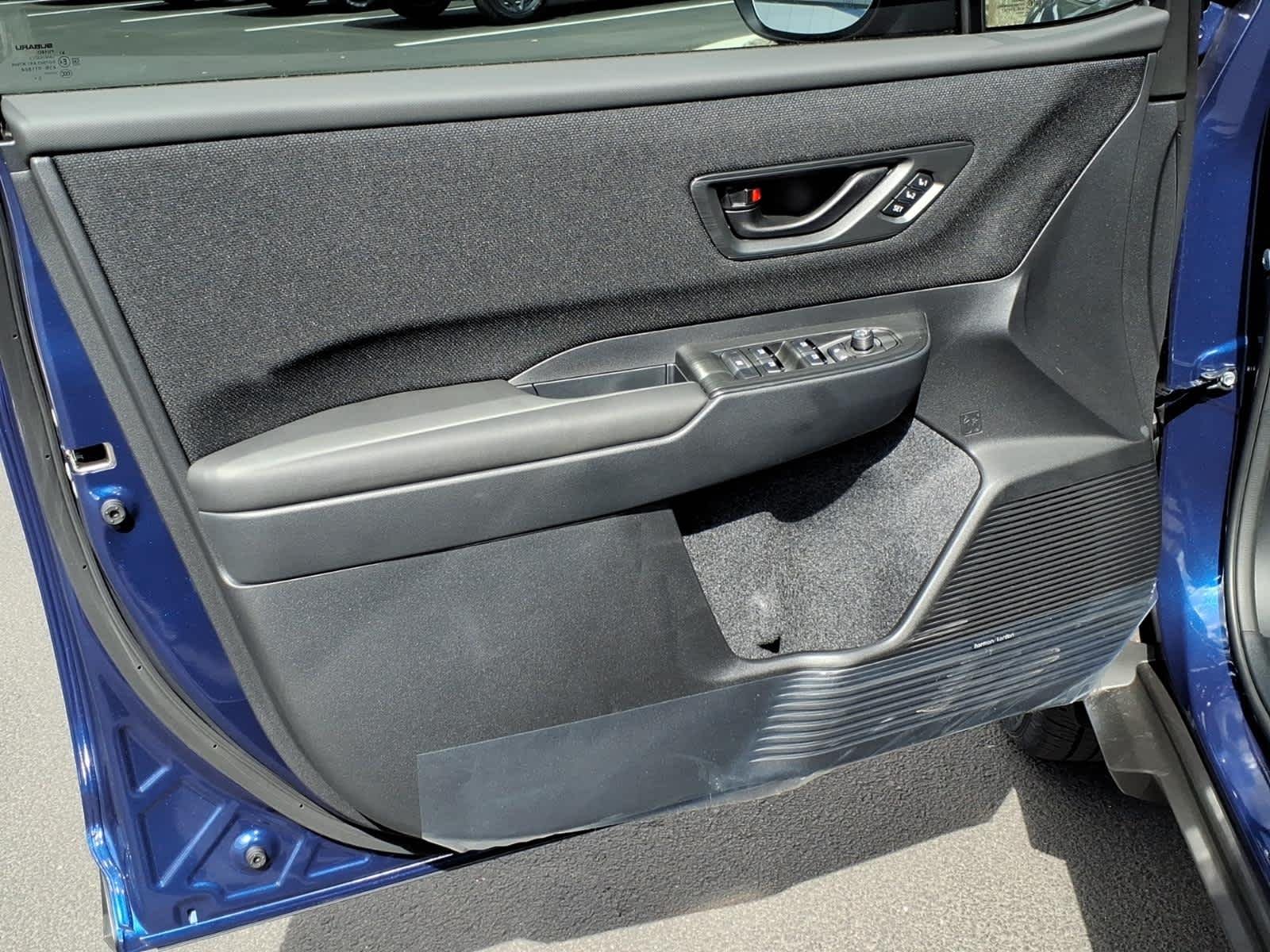 New 2026 SAPPHIRE BLUE PEARL Subaru Limited image 21
