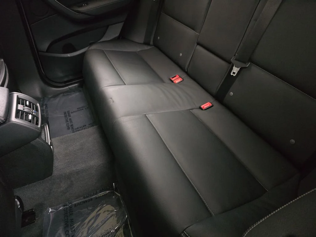 Used 2015 Space Gray Metallic BMW xDrive28d image 17
