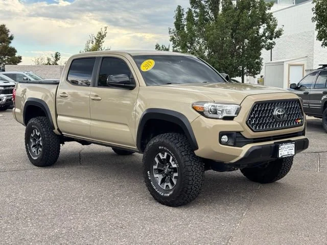 Used 2019 Tan Toyota SR image 9