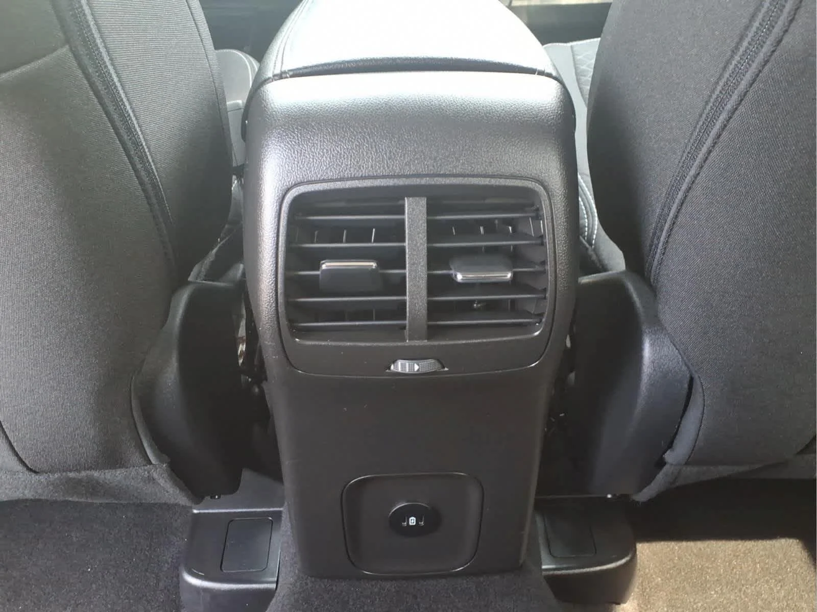Used 2024 Vapor Blue Ford Active image 30