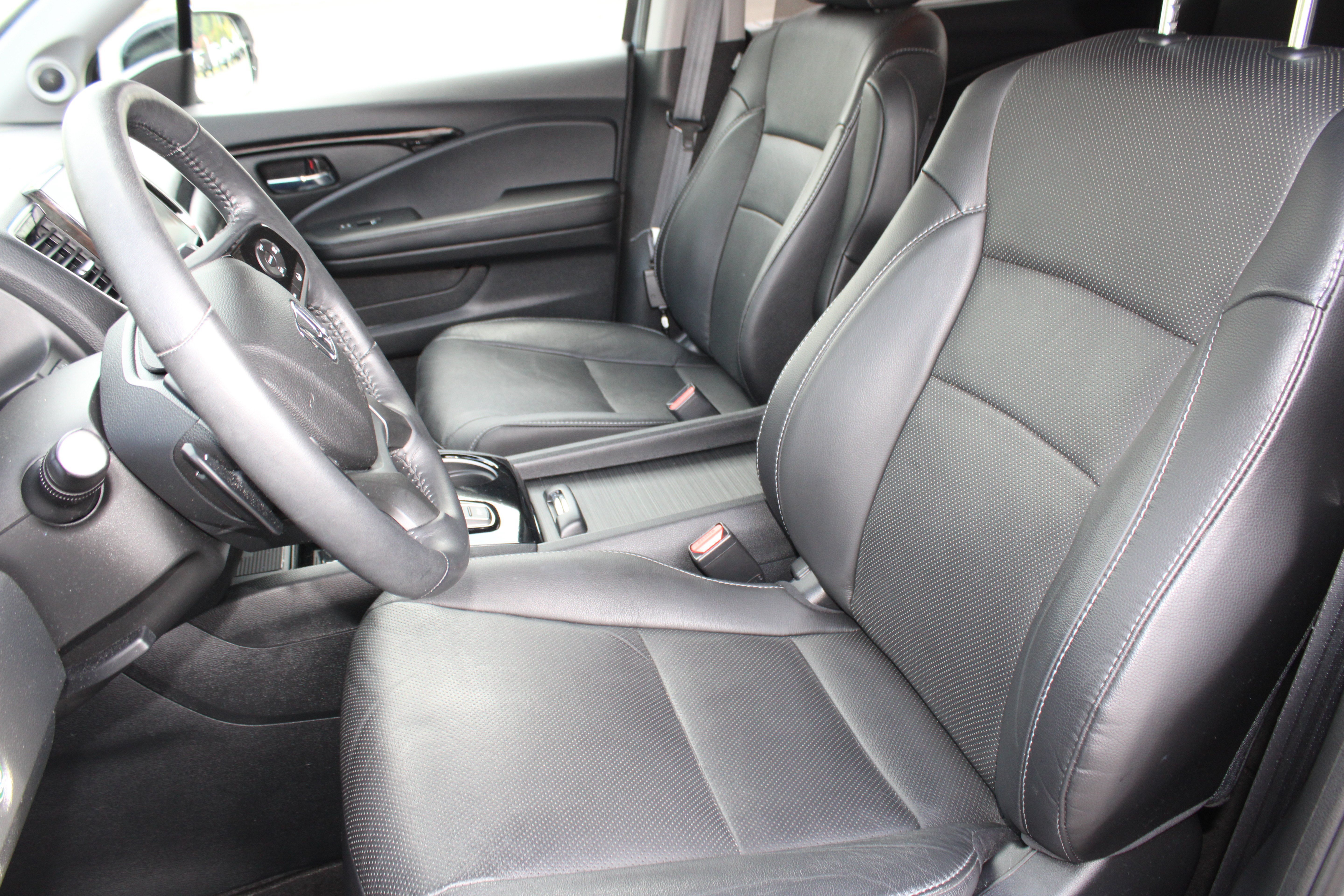 Used 2022 Sonic Gray Pearl Honda Elite image 19