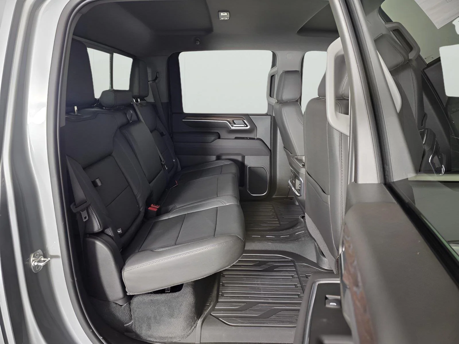 2026 GMC Sierra 2500HD SLT - Photo 19