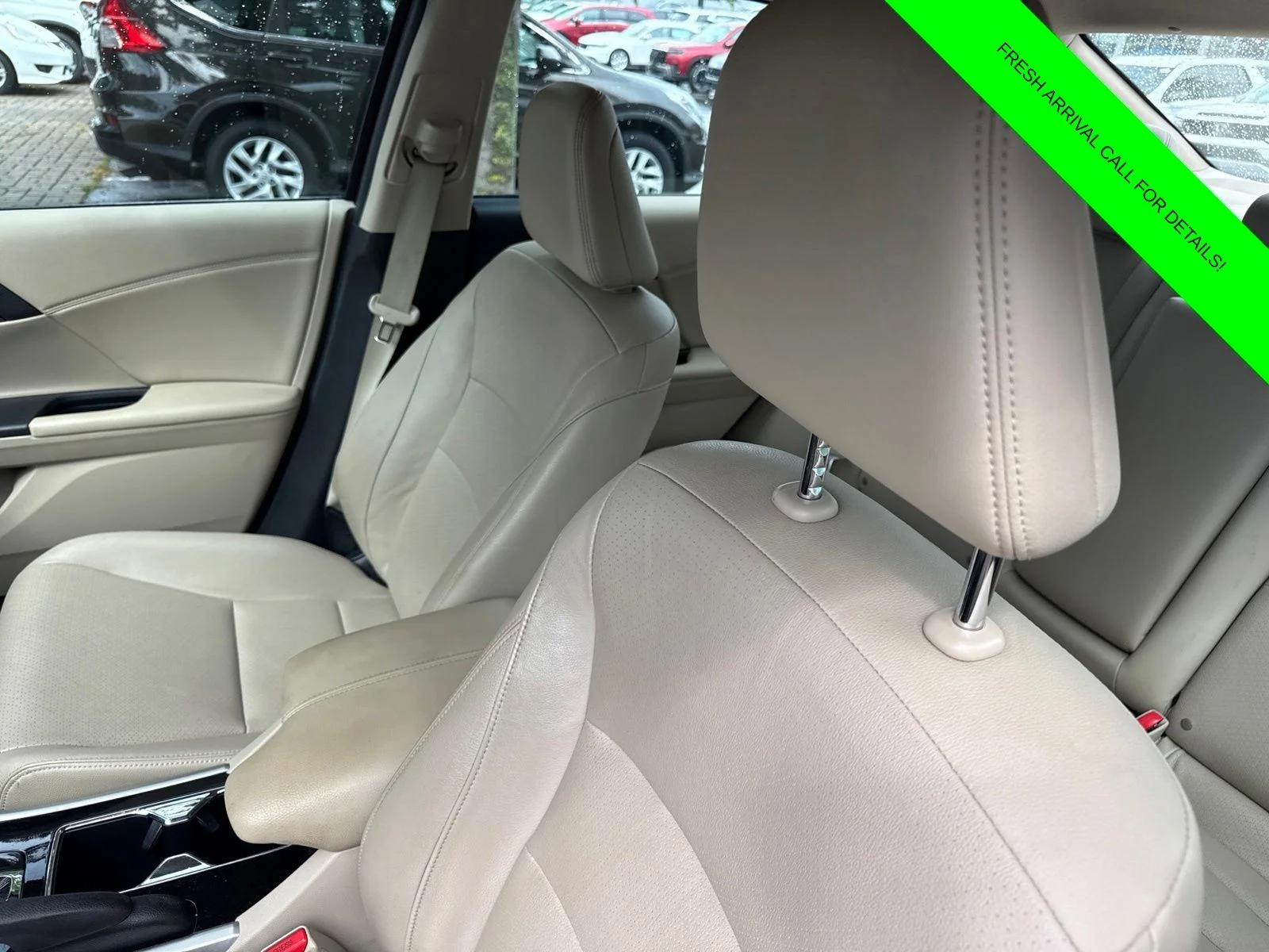 Used 2016 Basque Red Pearl II Honda Touring image 17