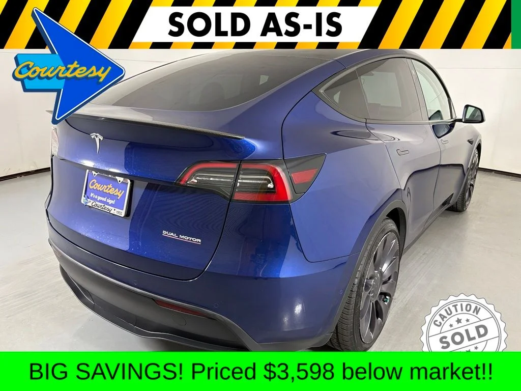 Used 2021 Blue Tesla Performance image 8