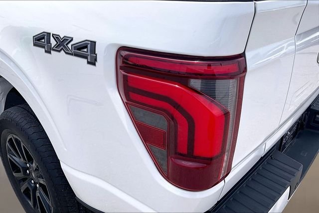 Used 2025 White Ford Platinum image 30