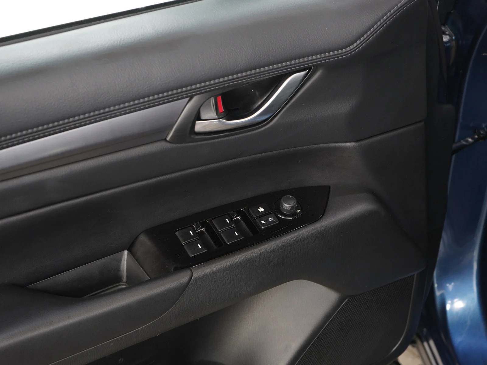 Used 2024 Eternal Blue Mica Mazda 2.5 S Select Package image 21