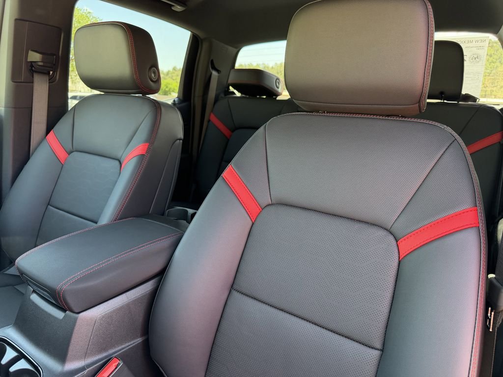 2026 Chevrolet Colorado Z71 - Photo 24
