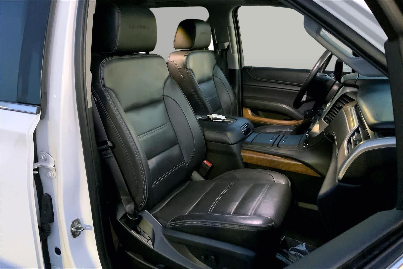 Used 2019 Summit White GMC Denali image 8