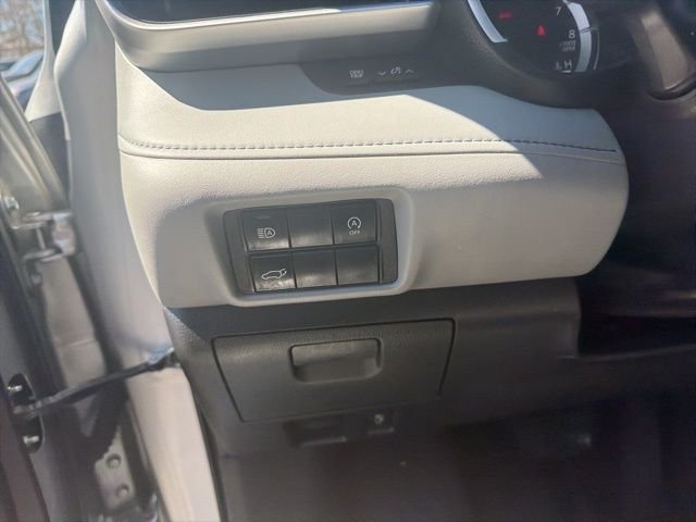 Used 2023 Silver Toyota XLE image 12