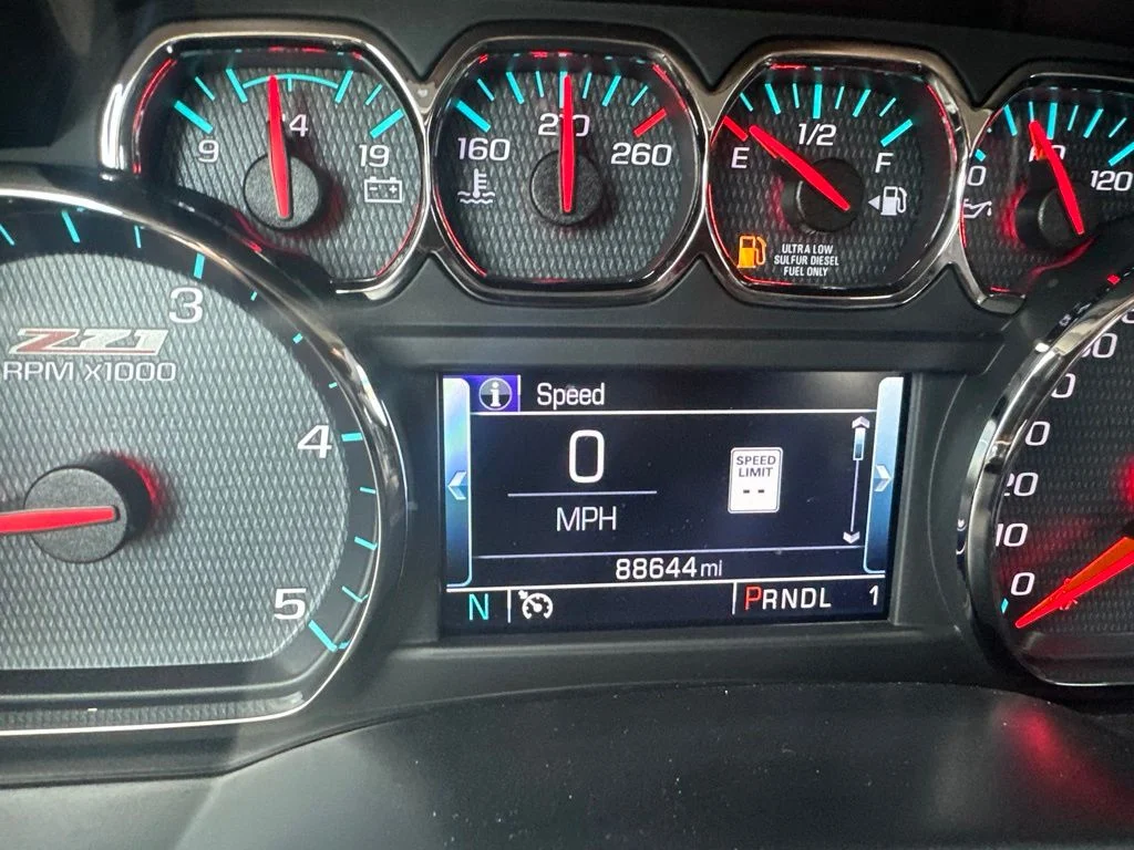 Used 2019 White Chevrolet LTZ image 16