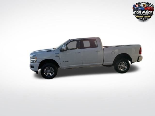 3C6UR5FL7RG160110