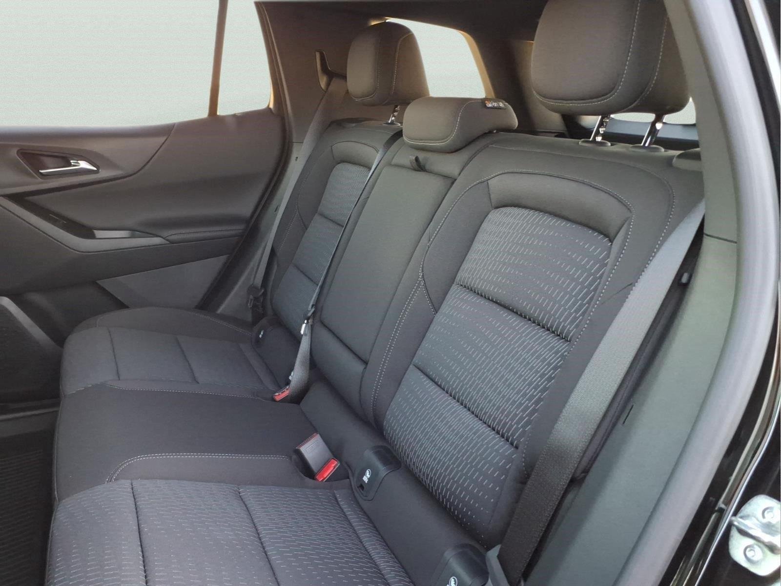 New 2027 Mosaic Black Metallic Chevrolet LT image 10