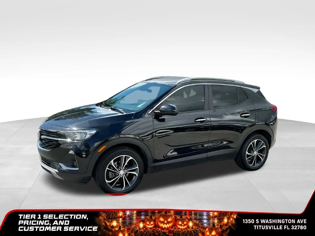 Used 2023 Ebony Twilight Metallic Buick Select image 3