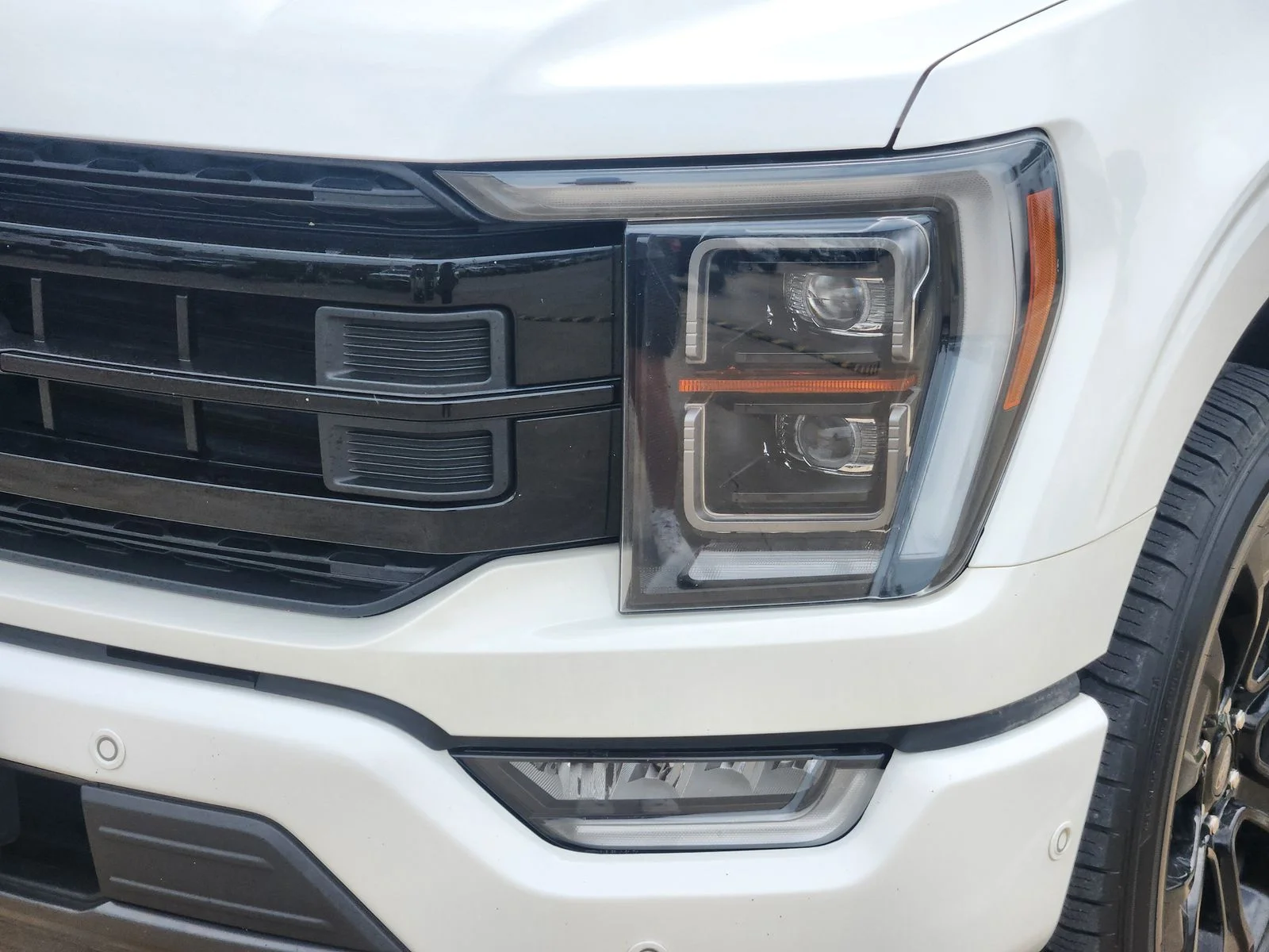 Used 2023 White Ford Platinum image 7