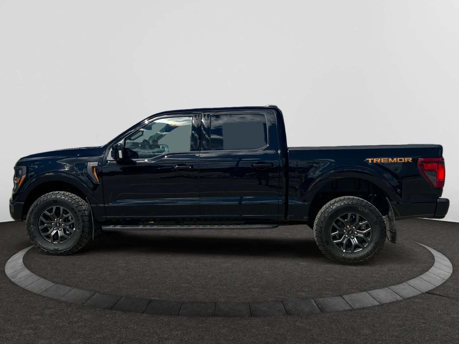 New 2026 Agate Black Metallic Ford Tremor image 2