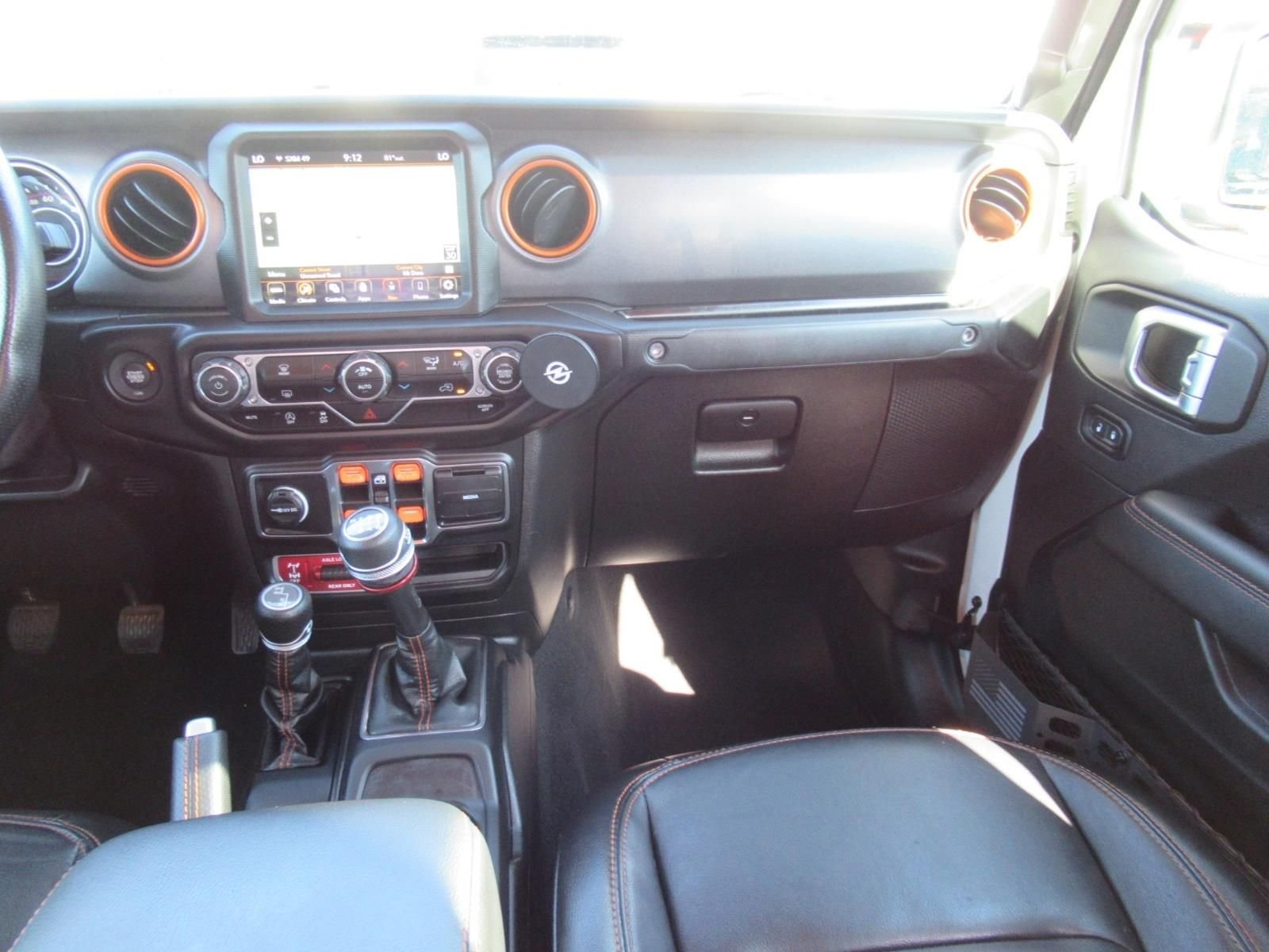 Used 2022 White Jeep Mojave image 17