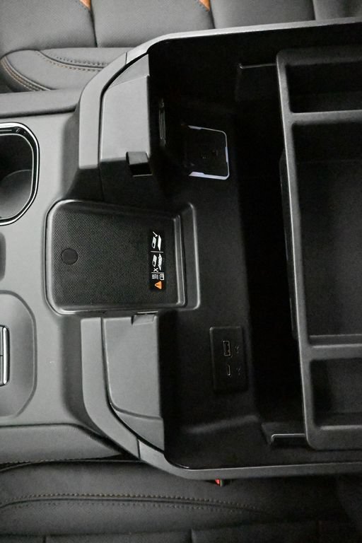 2026 GMC Sierra 1500 AT4 - Photo 18