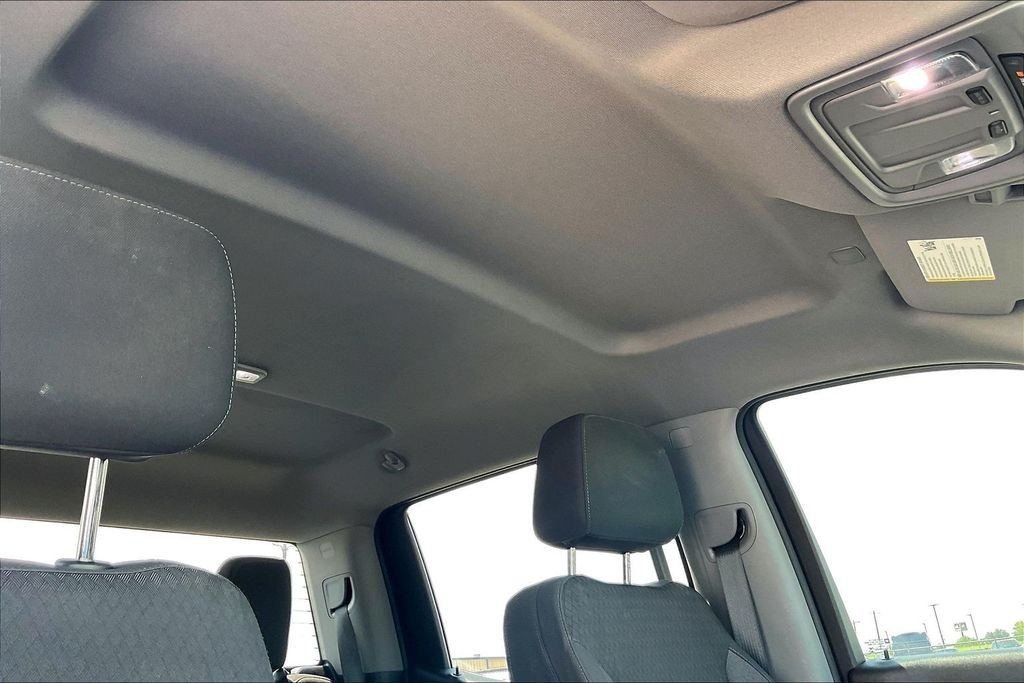 Used 2021 Brown GMC Elevation image 28