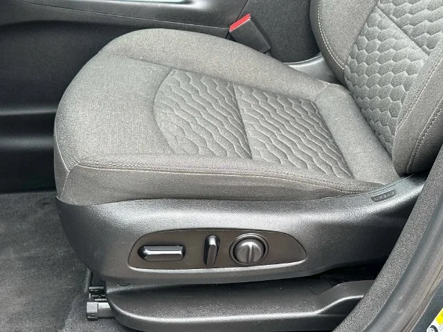 Used 2020 Gray Chevrolet LT image 19