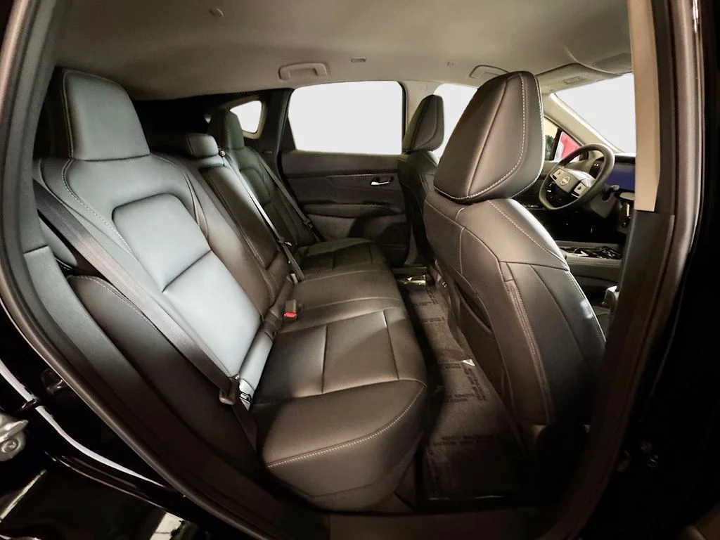 2025 Nissan Murano SV - Photo 15