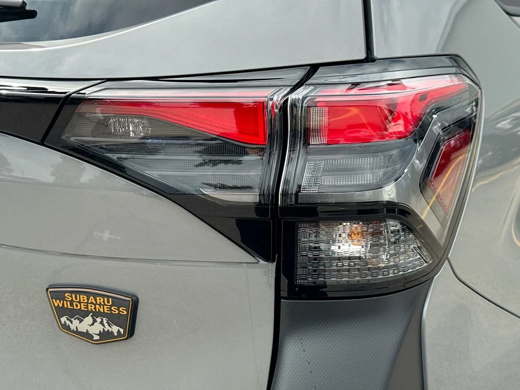 New 2026 RIVER ROCK PEARL Subaru Wilderness image 33