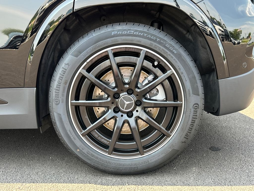 New 2026 Night Black Mercedes-Benz AMG® GLA 35 4MATIC SUV image 34