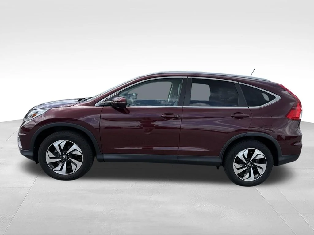 Used 2016 Red Honda Touring image 2