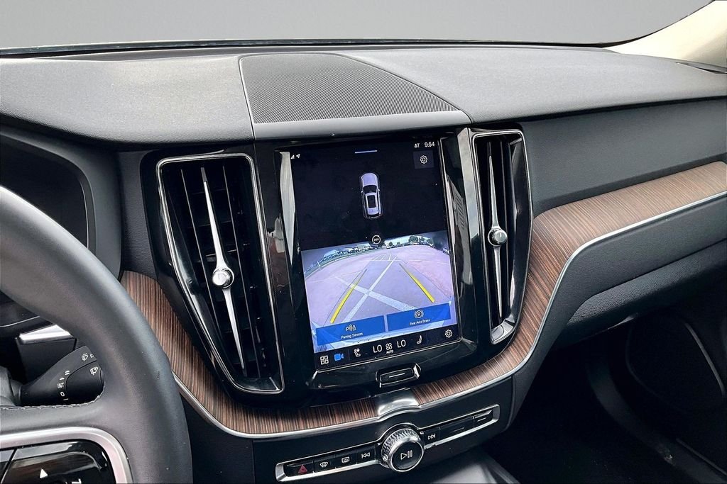 2023 Volvo XC60 Plus - Photo 21