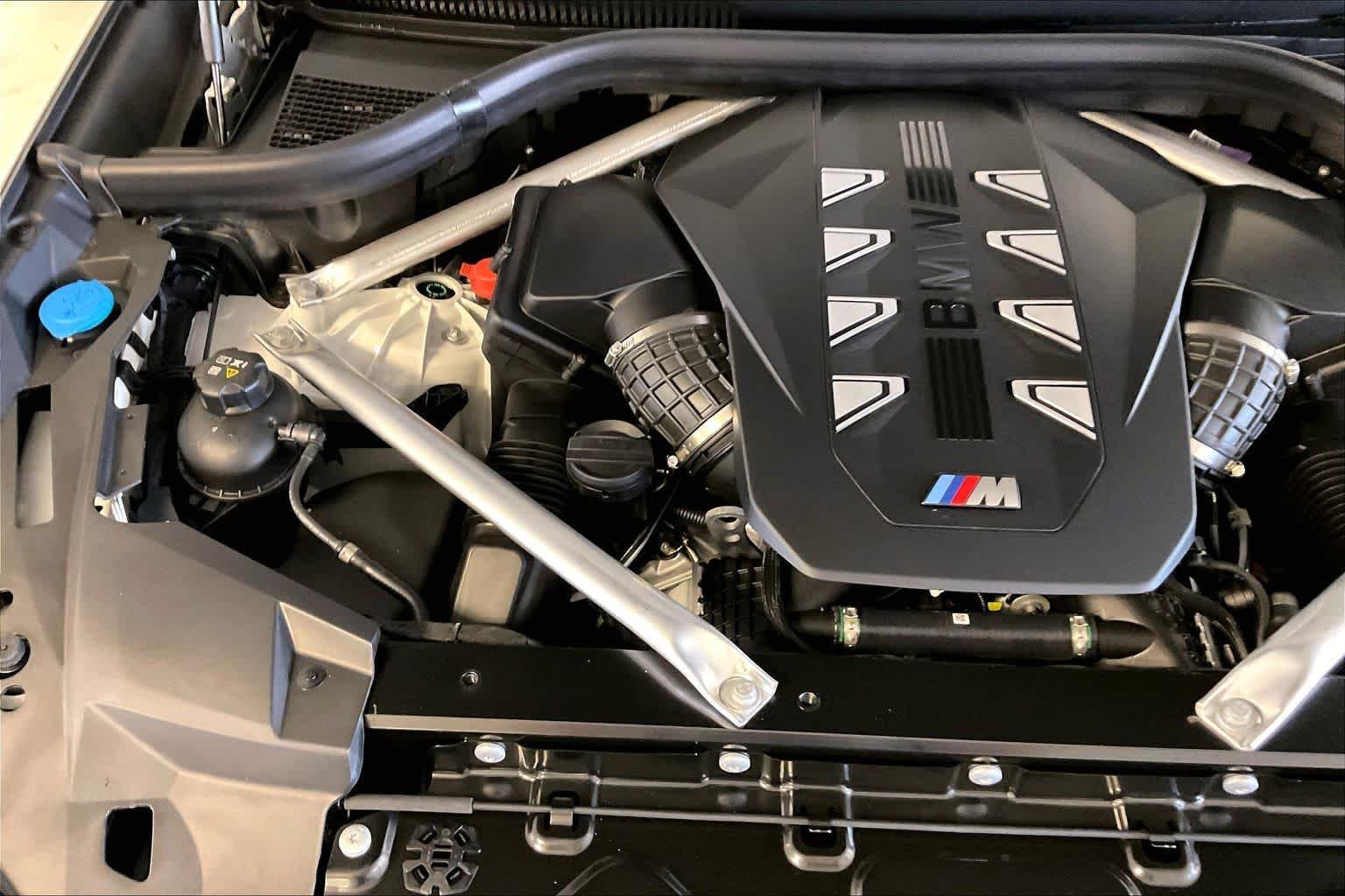 New 2026 Mineral White Metallic BMW M60i image 17