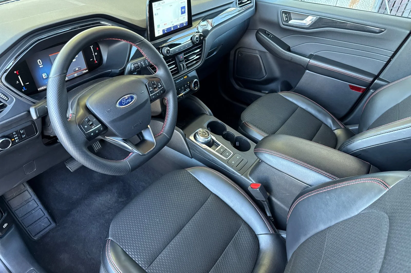 Used 2025 Black Metallic Ford ST-Line image 10