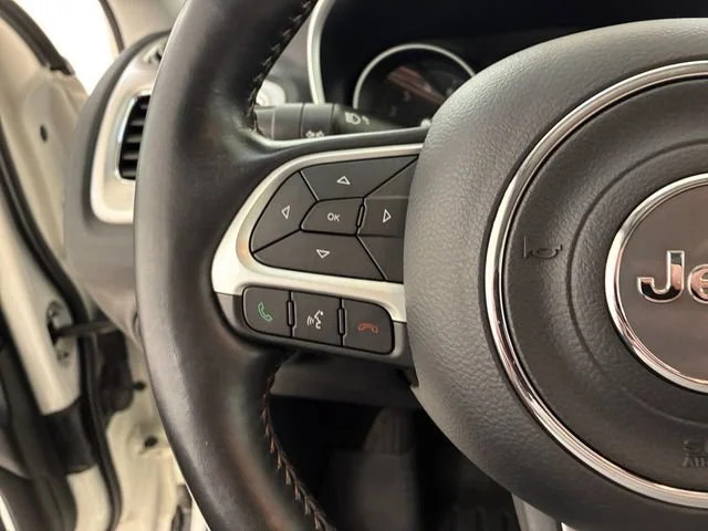 Certified Used 2019 White Jeep Latitude 4x4 image 23