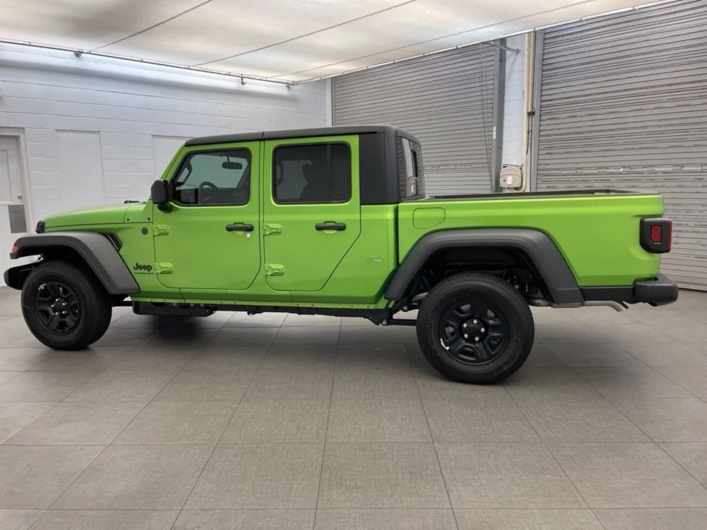 New 2026  Jeep Sport image 5