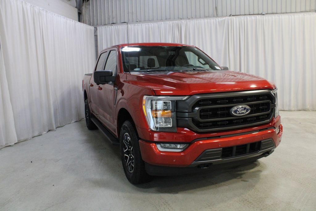 Used 2023 Red Ford XLT image 37