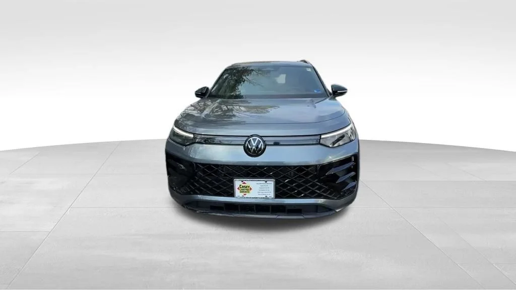 New 2026 Platinum Gray Metallic Volkswagen SE R-Line Black image 10