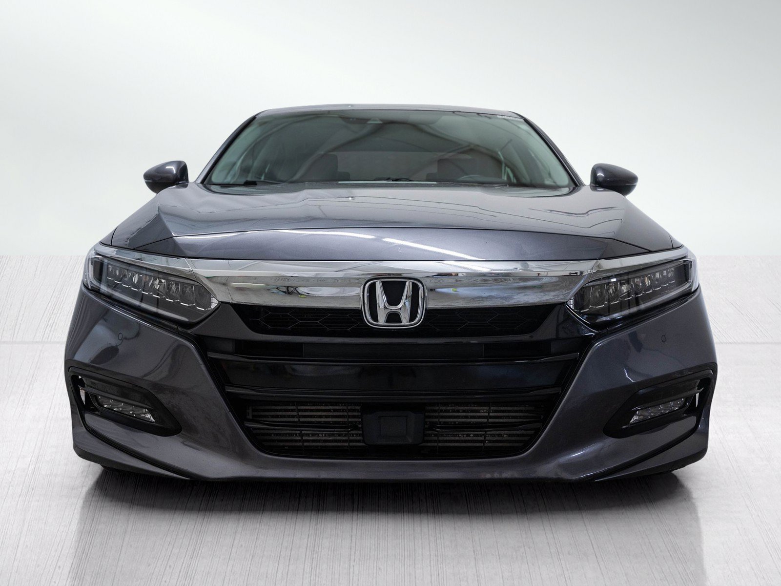 Used 2020 Honda Accord Touring with VIN 1HGCV2F96LA020415 for sale in Kansas City