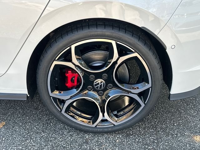 New 2026 White Volkswagen Autobahn image 19